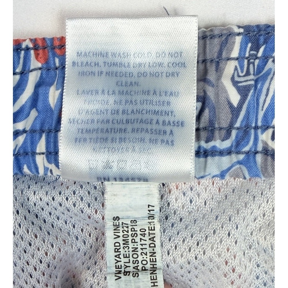 Vineyard Vines Printed Chappy Swim Trunks Boys Large Lined Fish Print Blue - Picture 4 of 6